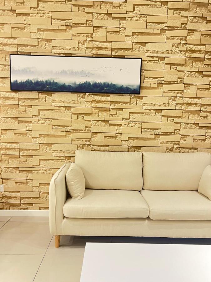 Mucihome Clio 3R2B, Putrajaya Condo Near To Ioi City Mall, Alamanda, Hospital Serdang, Wetland Studio Kru Dll- Non Smoking Home For Malaysian Only 외부 사진